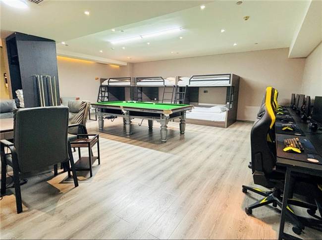 多元主题房型打造年轻人“搭子社交”新主场CQ9电子专用平台瞄准3亿Z世代爱电竞以(图5)